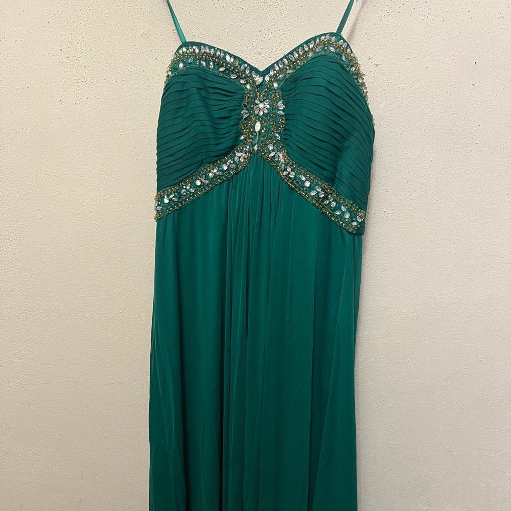 Green dress